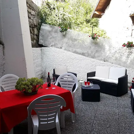 Da Mara Lago Di Como Sormano Exterior photo